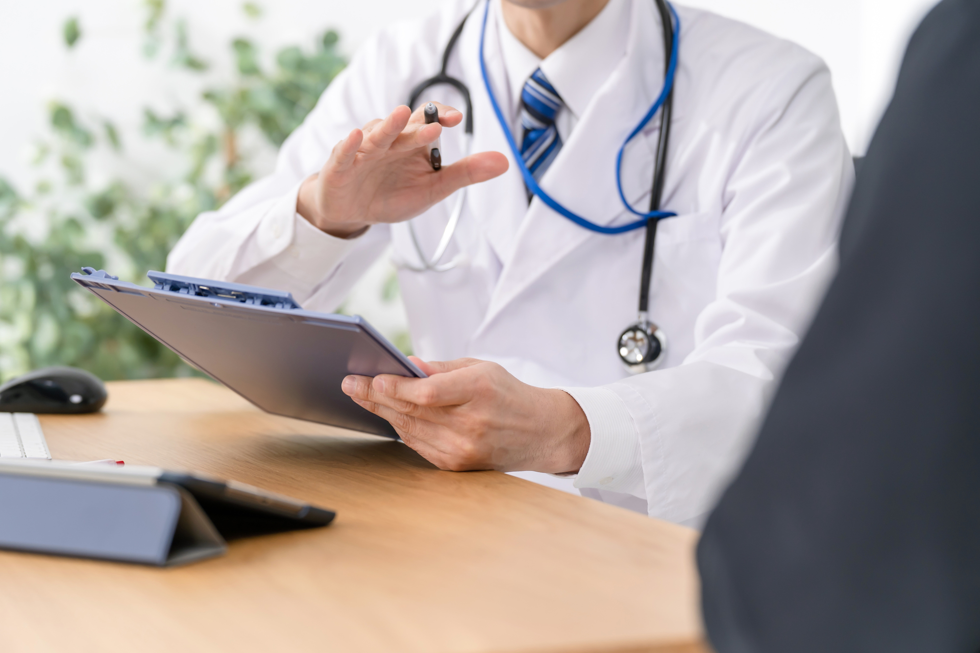 【胚培養士監修】男性不妊の治療法とは?妊娠を目指すためのアプローチを詳しく解説