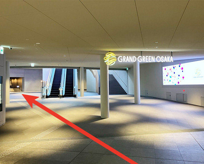 にしたんARTクリニックうめきた院へ駅から徒歩で向かう道順を説明した画像