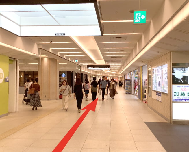 にしたんARTクリニック横浜院へ横浜駅から徒歩で向かう道順を説明した画像